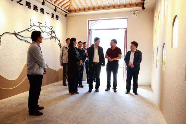 省农牧厅厅长李旺泽在敦煌调研农业农村工作