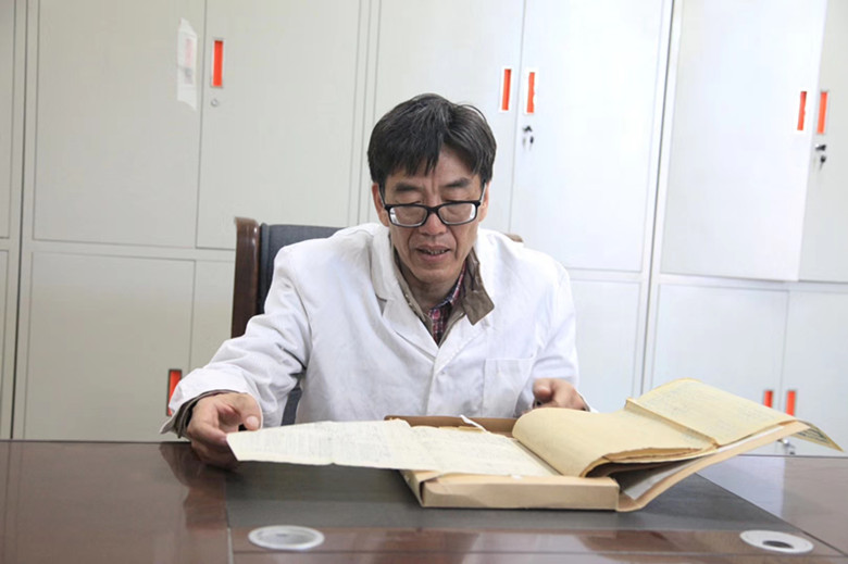祁连山下育“美羊” 我们永远在路上