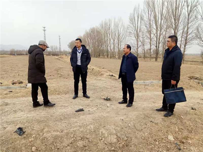 山丹县农技中心党建引领助春耕