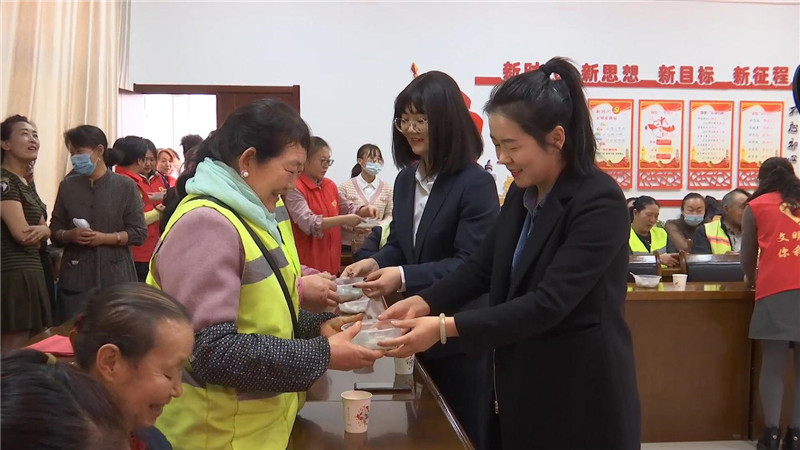 瓜州：小汤圆传递大温暖
