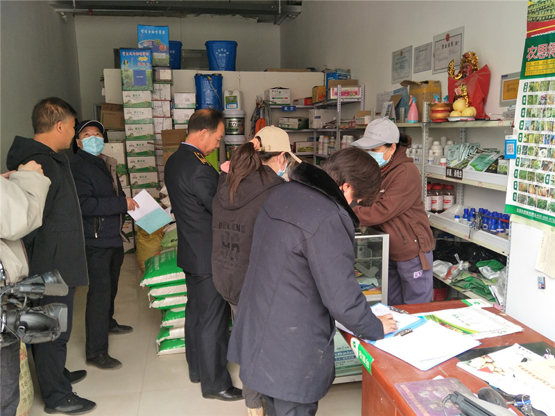 民乐县开展农资打假专项行动守护群众“舌尖上的安全”
