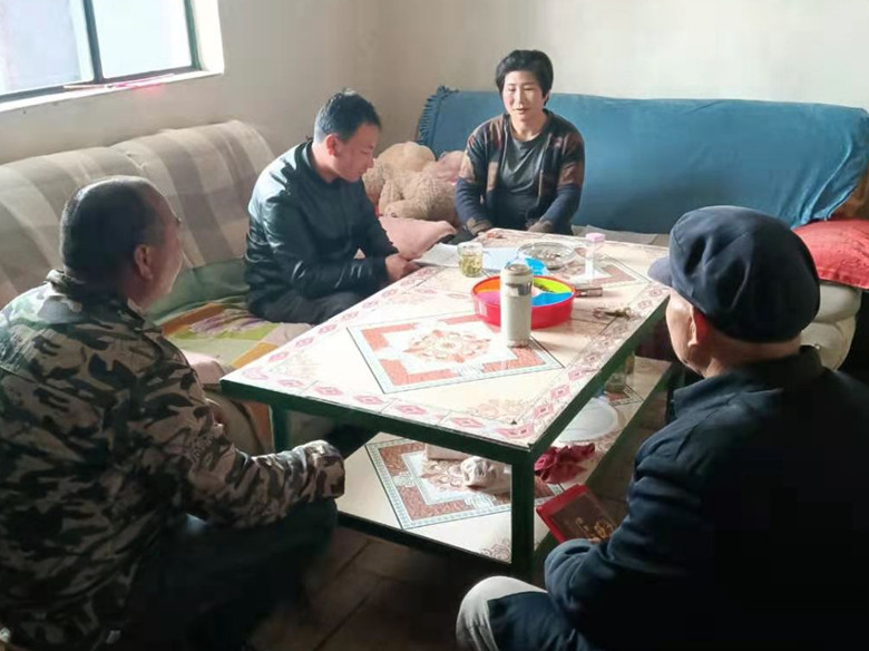 瓜州县布隆吉乡走村入户讲好党史故事