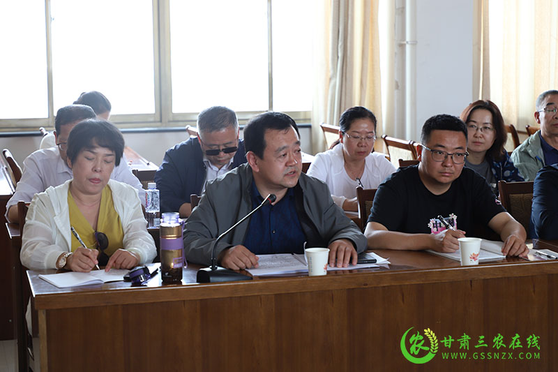 省畜牧总站在高台召开“发展肉牛养殖 助力产业振兴”座谈会