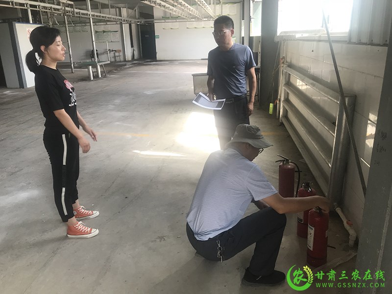 敦煌市增强生产安全意识 保障牲畜屠宰安全