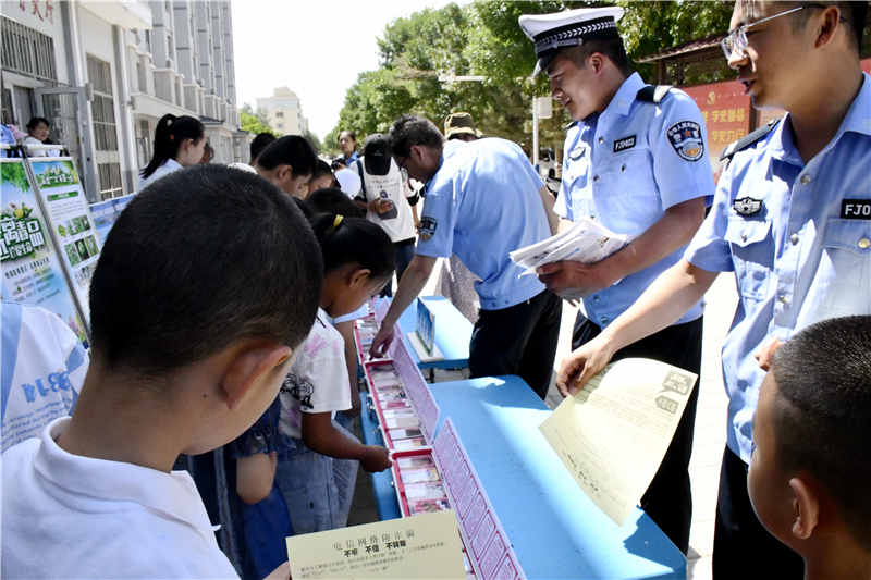 瓜州：社区“小课堂”让孩子过“七彩暑假”