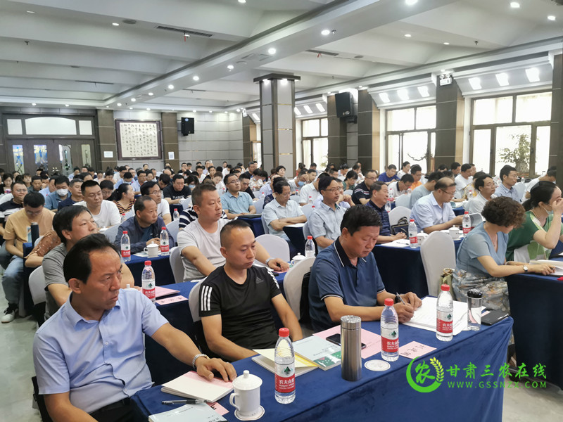 甘肃省第三次全国畜禽遗传资源普查培训班在兰举办
