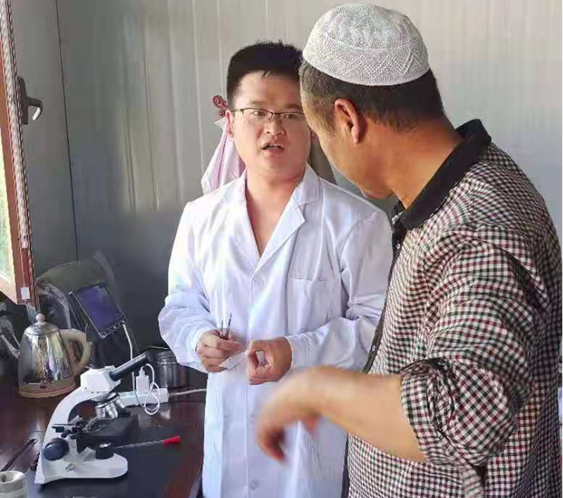 省畜牧技术推广总站技术人员深入广河进行养殖技术现场培训