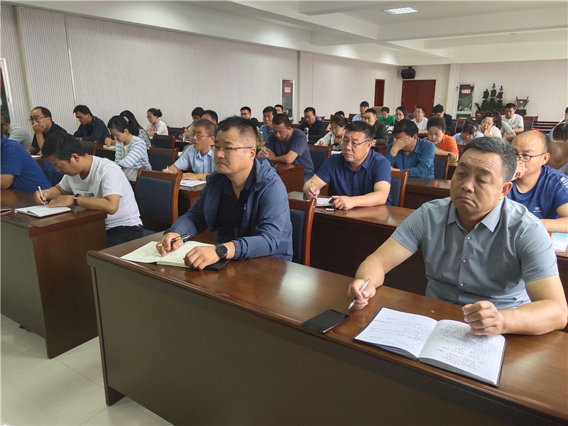 奋斗百年路奋进正当时，瓜州县水务局学习贯彻“七一”讲话精神，争做水润万家守护人