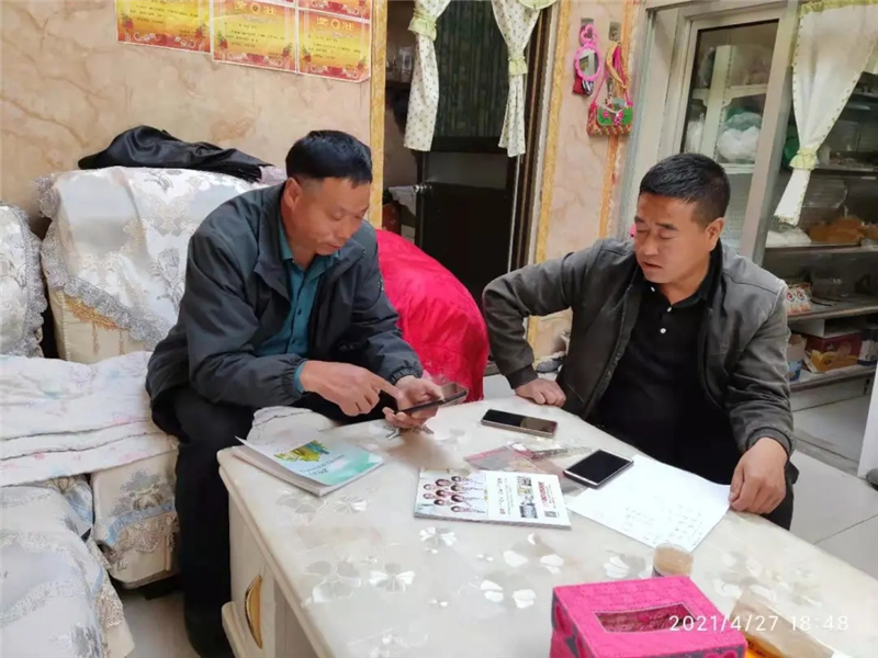 瓜州县双塔镇村级便民服务中心打通服务群众“最后一公里”