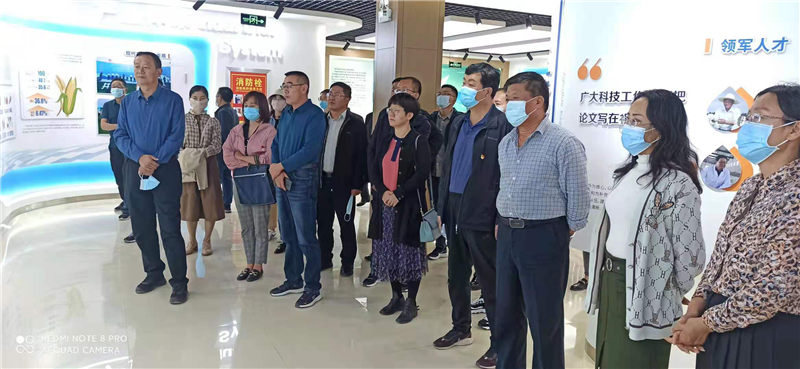 酒泉市农技中心共驻共建聚合力 互联互动促提升
