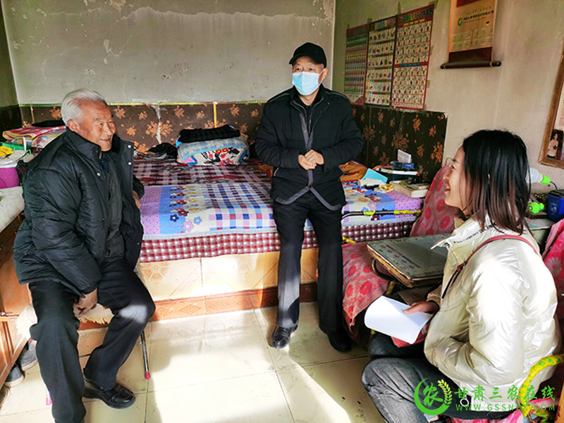 张掖市农业农村局开展巩固拓展脱贫攻坚成果同乡村振兴有效衔接进村入户“回头看”“大走访”工作
