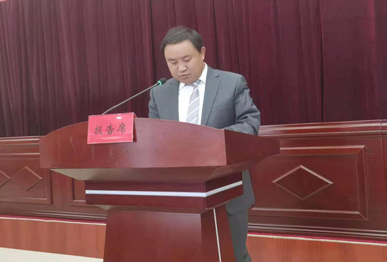 省农业农村厅举行厅系统先进个人事迹报告会