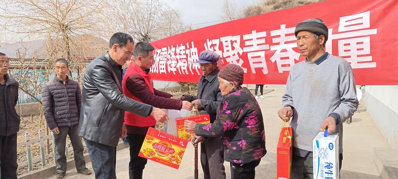 宕昌:“传承雷锋精神 争做时代新人