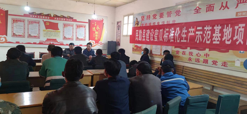 民勤县农广校：党建业务两手抓  技术培训送下乡