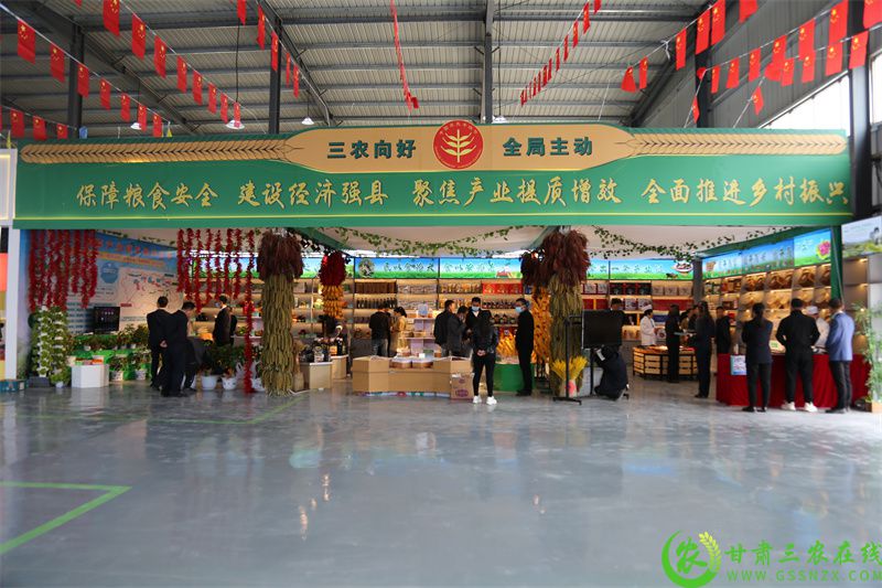展馆全貌（孙媛 摄）.JPG