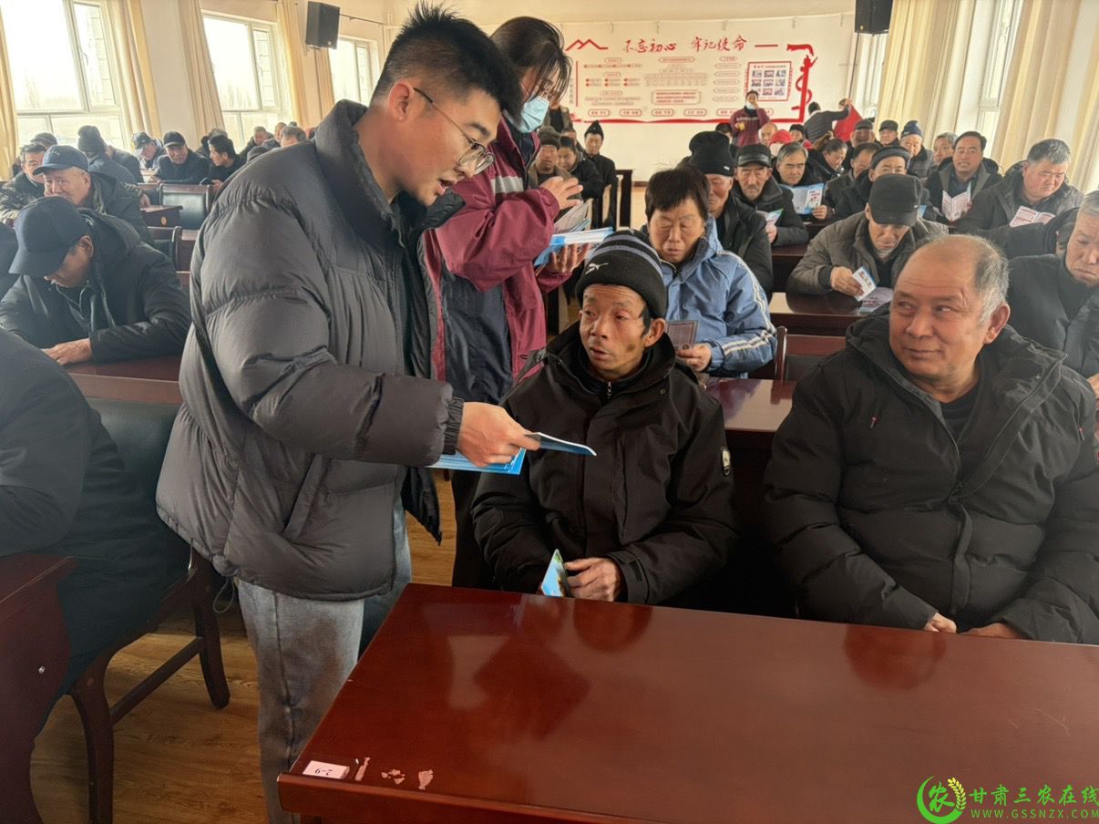 敦煌：扎实开展布病防控宣传活动 织密人畜健康防护网 (4).JPG