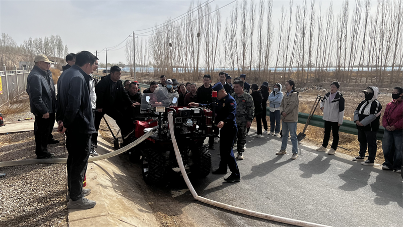 同筑林草防火线 共建绿色新家园(1).png